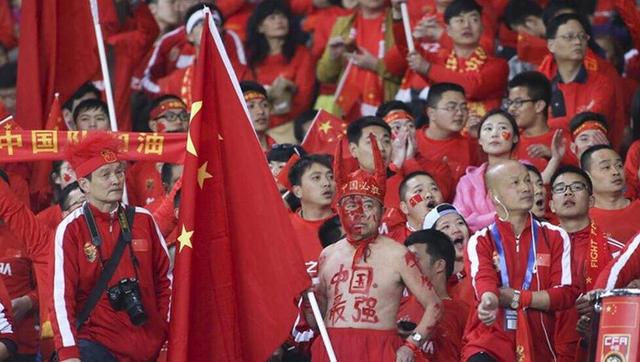 主场面对争冠的球队维拉，红魔能否触底反弹？ 事件冠军主帅下课！